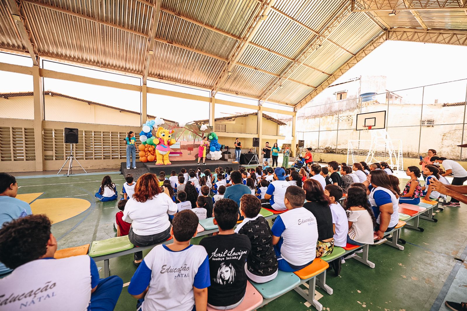 Naty nas Escolas