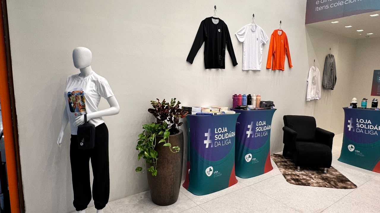 Loja Solidária da Liga - Campanha “Doe e Leve” no Natal Shopping