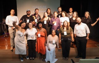 A formação é conduzida por Larissa Biasoli, coordenadora da Caravana Energia da Cultura, produtora cultural e especialista em projetos viabilizados por leis de incentivo.