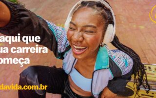 Por meio do CV da Vida, plataforma gratuita e aberta ao público, o McDonald's ajuda jovens a reconhecer habilidades desenvolvidas em suas próprias vivências e transformá-las em competências que podem ser valorizadas por recrutadores.